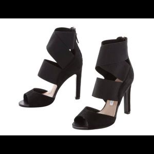 Never worn DVF Juliesa strapped heels in black.